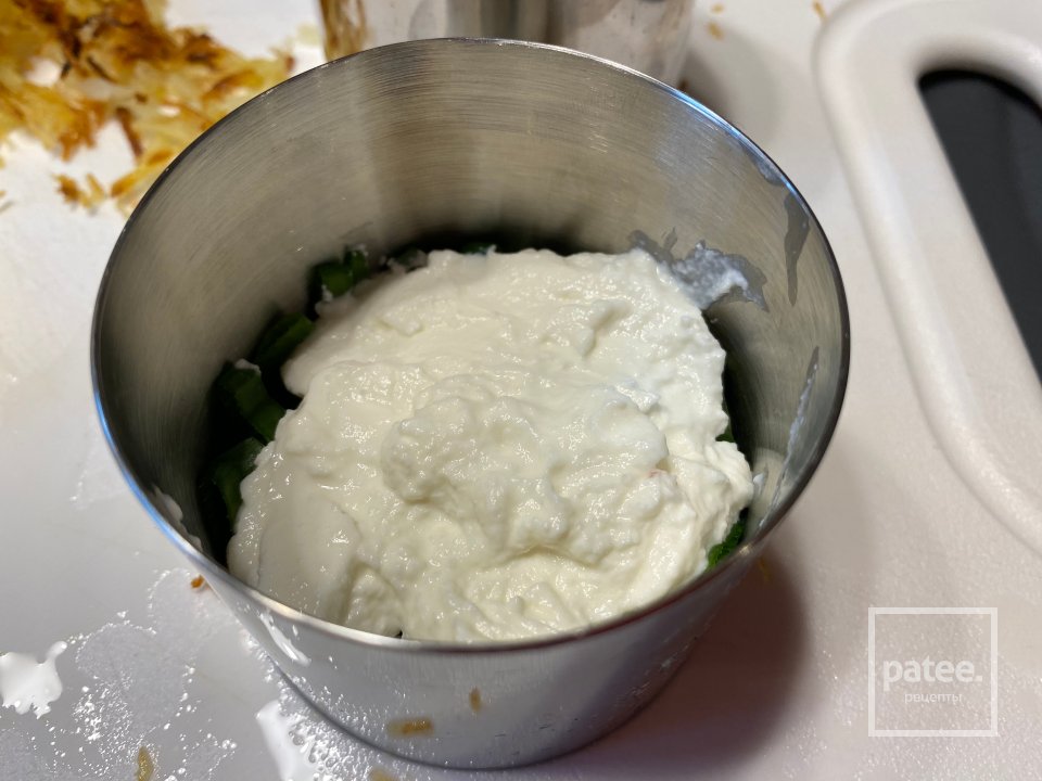 Салат Мимоза из тунца - Шаг 12