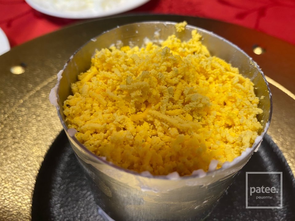 Салат Мимоза из тунца - Шаг 18