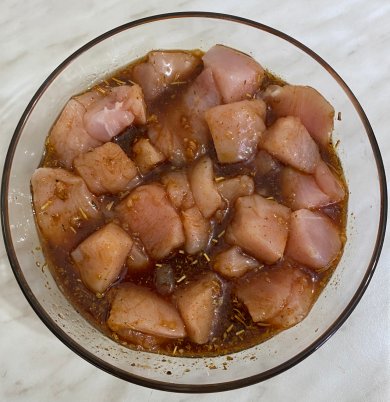 Куриные шашлычки с овощами в духовке - Шаг 3