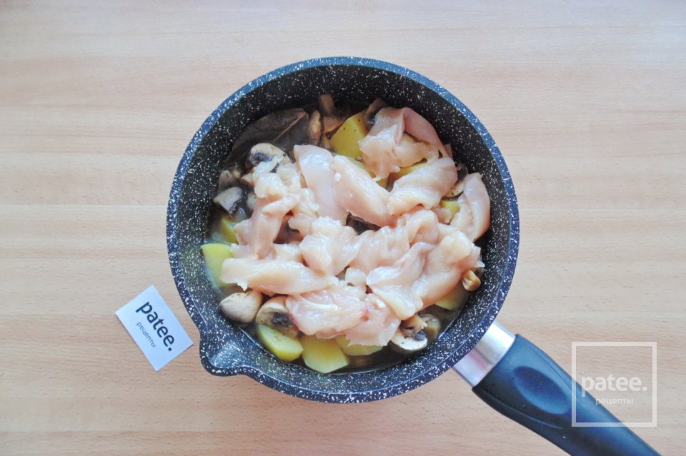 Куриное филе с шампиньонами и картофелем - Шаг 9