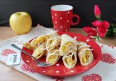 Блинчики с яблоками