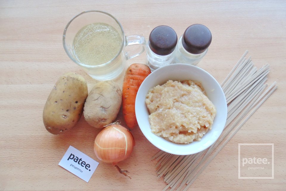 Суп с фрикадельками и гречневой лапшой - Шаг 1