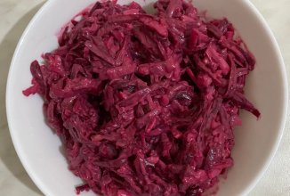 Пп салат из свеклы с чесноком в греческом йогурте