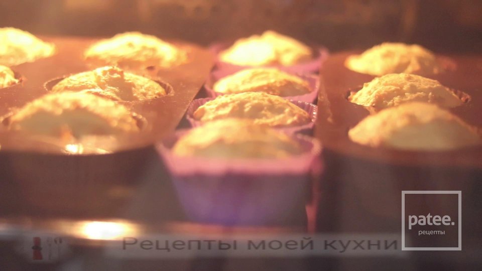 Творожные кексы с орехами на скорую руку - Шаг 6