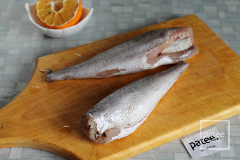 Хек по-домашнему на сковороде - Шаг 2