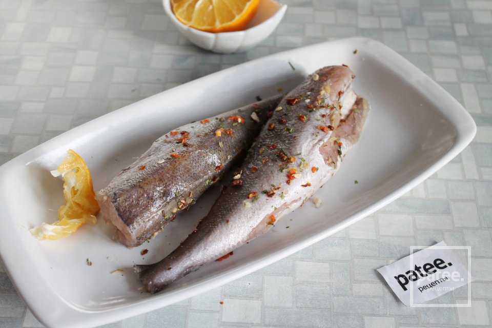 Хек по-домашнему на сковороде - Шаг 5