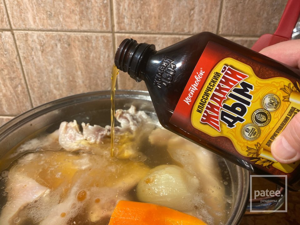 Рулет из свиных ушей с фунчозой - Шаг 6