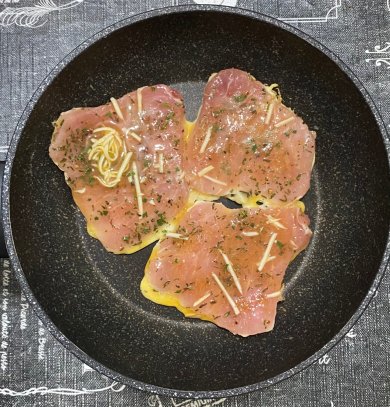 Свиные отбивные в яично-сырном кляре с картофельным пюре - Шаг 6