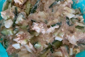 Салат с тунцом в собственном соку