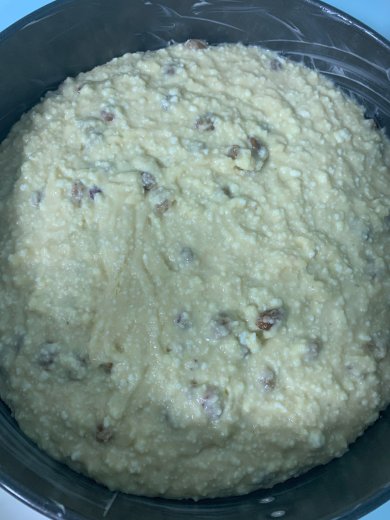 Бисквитный творожный пирог с изюмом - Шаг 5