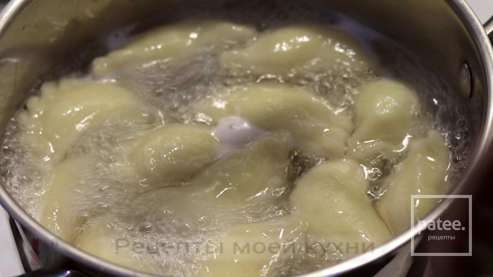 Вареники с творогом - Шаг 8