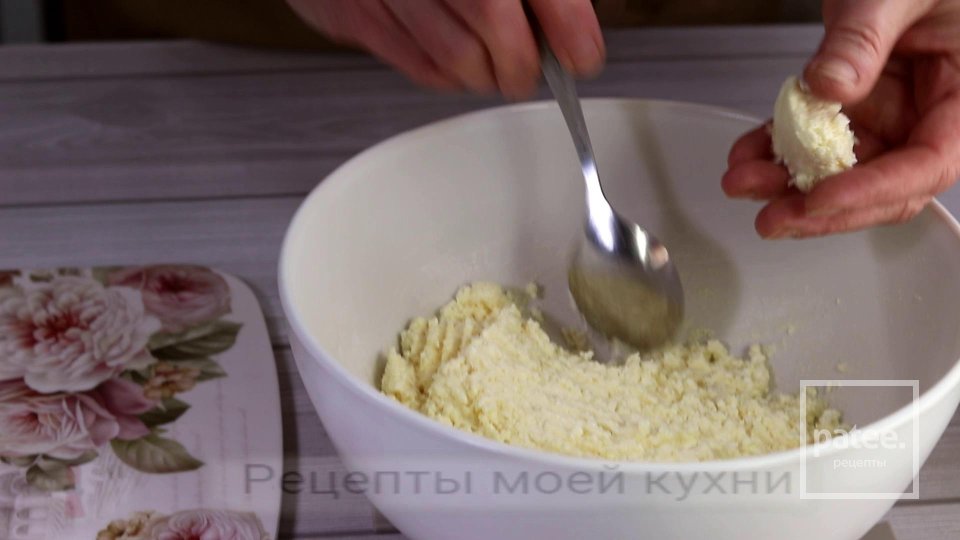 Шоколадные кексы с творожно - кокосовой начинкой - Шаг 4