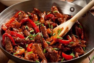 Говядина со сладким перцем в соевом соусе😍