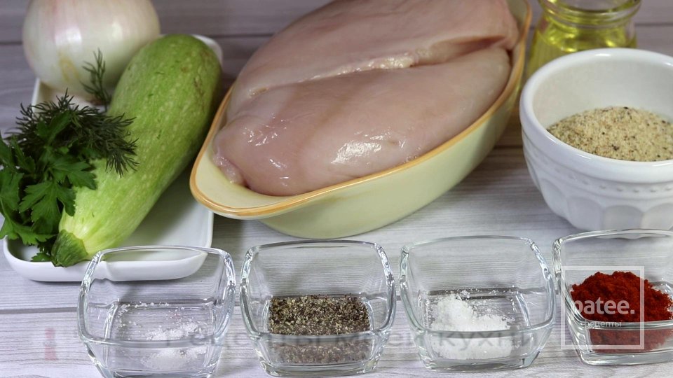 Куриные котлеты с кабачком - Шаг 1