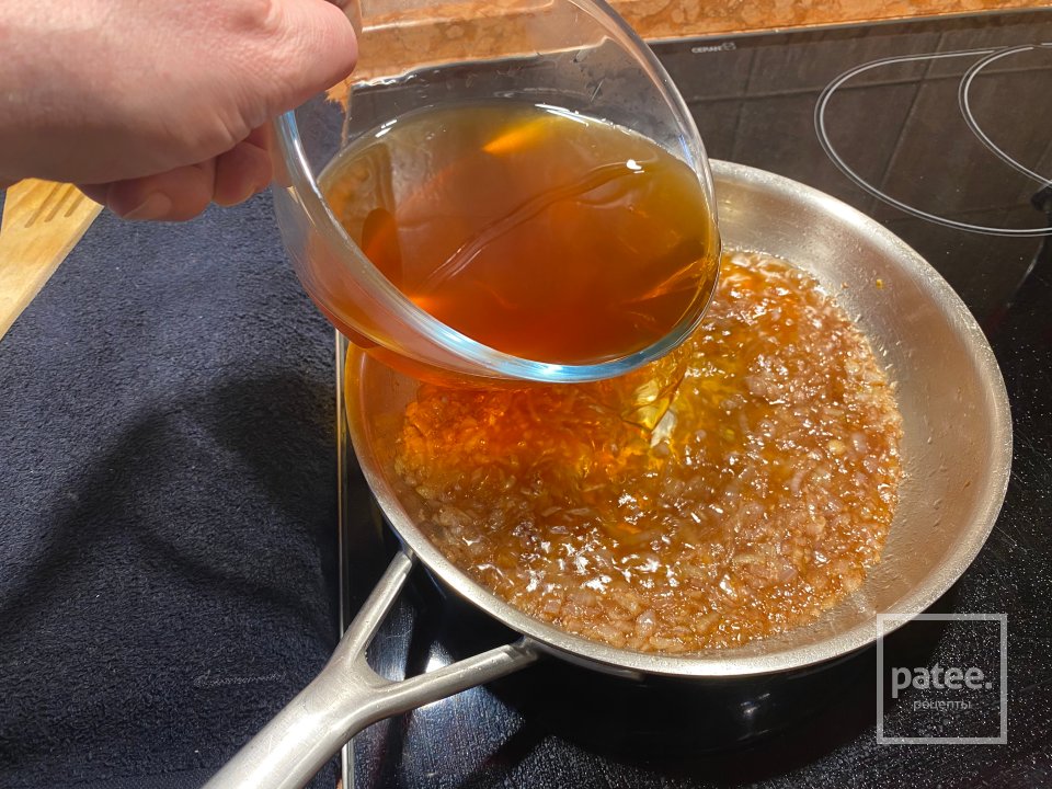 Слойка со сморчками в сливочном соусе - Шаг 6