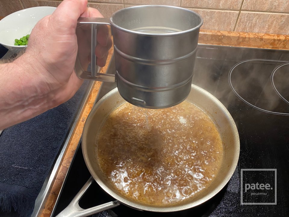 Слойка со сморчками в сливочном соусе - Шаг 7