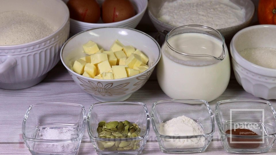 Тыквенный манник в заливке с апельсиновым вкусом - Шаг 1