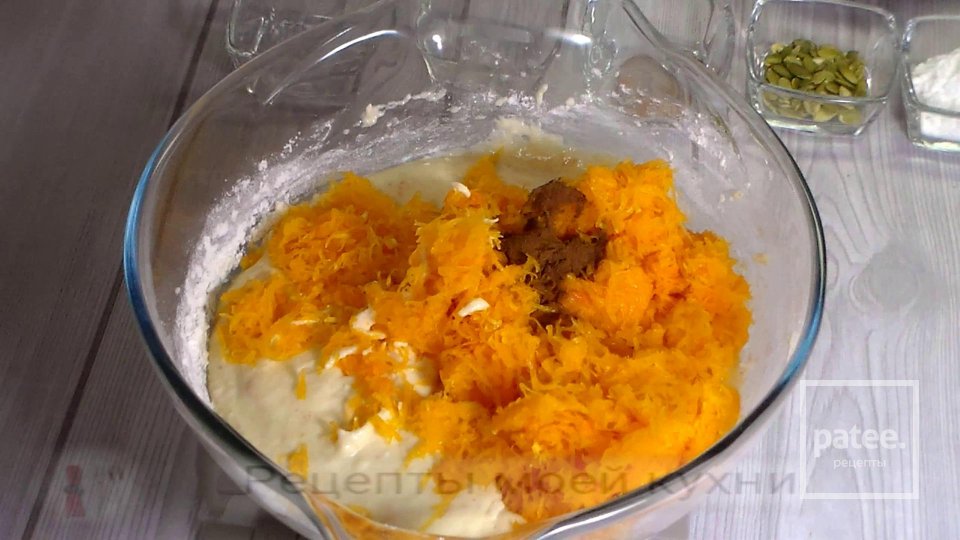 Тыквенный манник в заливке с апельсиновым вкусом - Шаг 7
