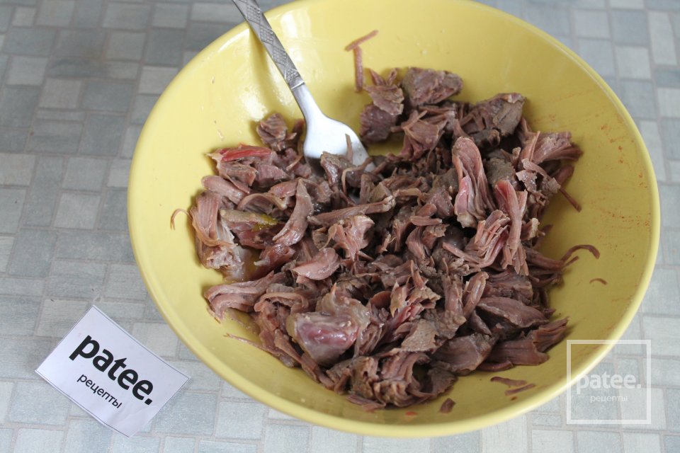 Борщ с говядиной на косточке и сельдереем - Шаг 15