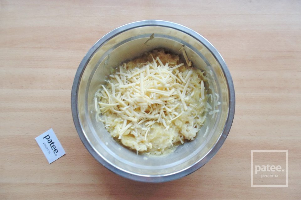 Запеканка из капусты с сыром на сковороде - Шаг 7