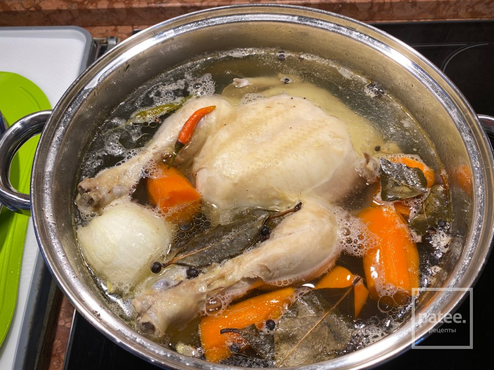 Крем-суп из зелёного горошка с зеленью - Шаг 1