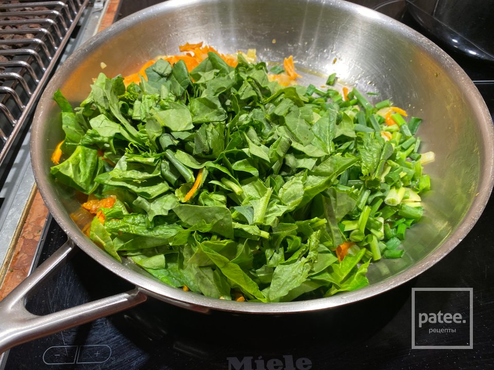 Крем-суп из зелёного горошка с зеленью - Шаг 6