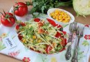 Капустный салат с кукурузой