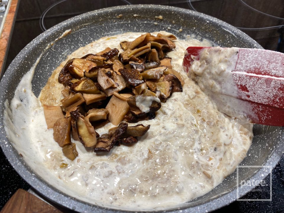 Судак в темпуре с белыми грибами и фенхелем - Шаг 7