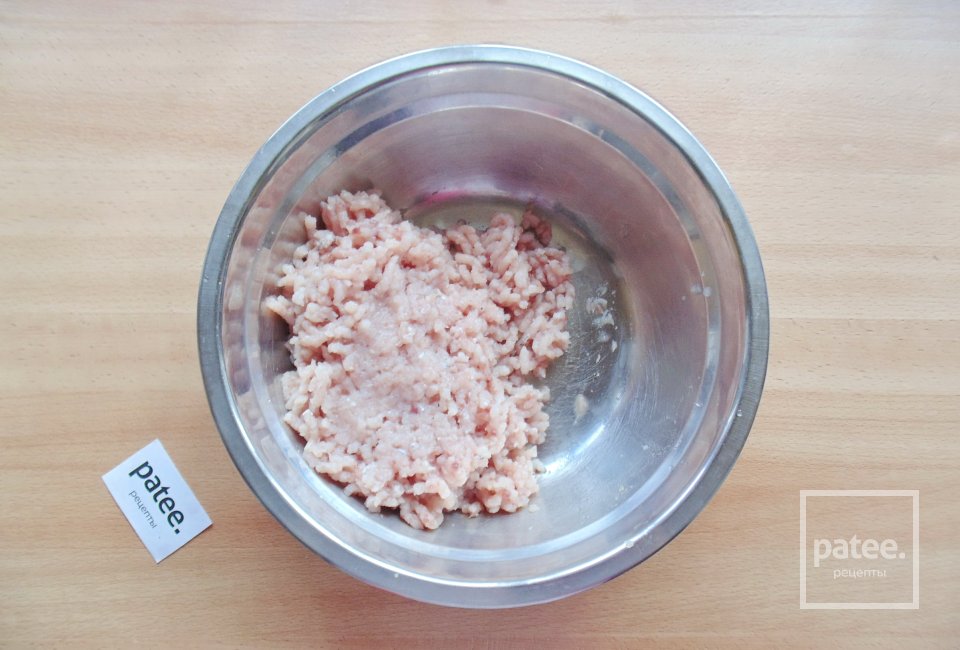 Котлеты из толстолобика тушеные - Шаг 2