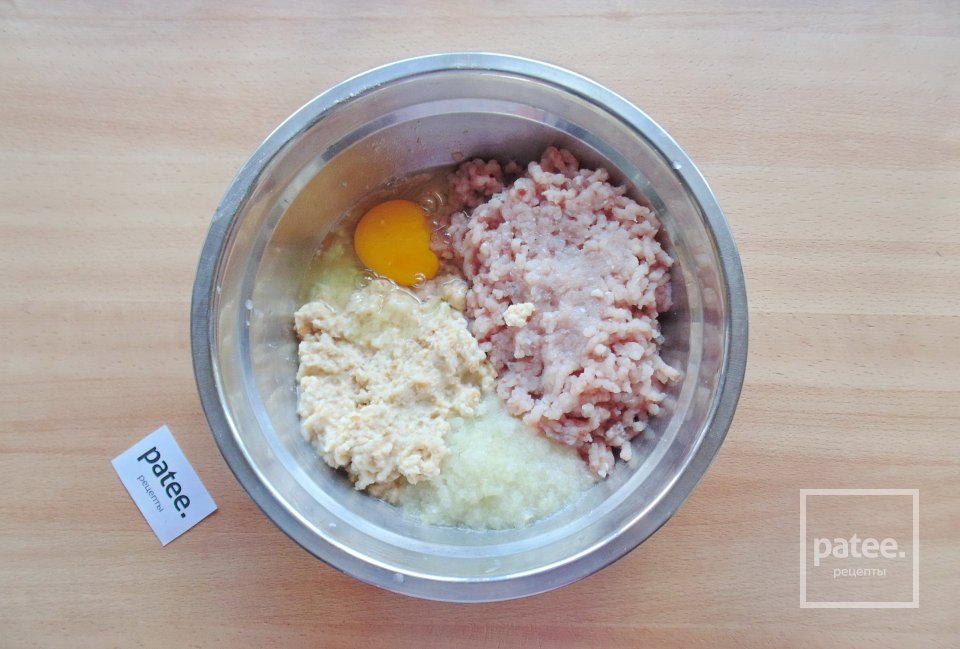 Котлеты из толстолобика тушеные - Шаг 5