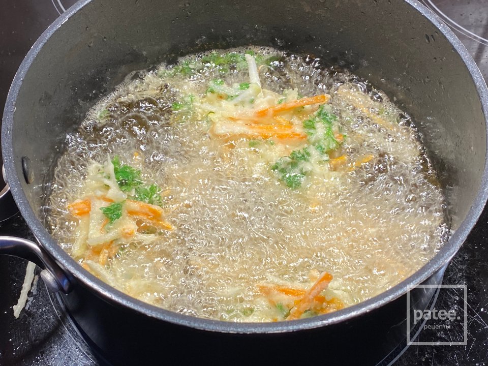 Креветки и крабы в темпуре с овощами - Шаг 14