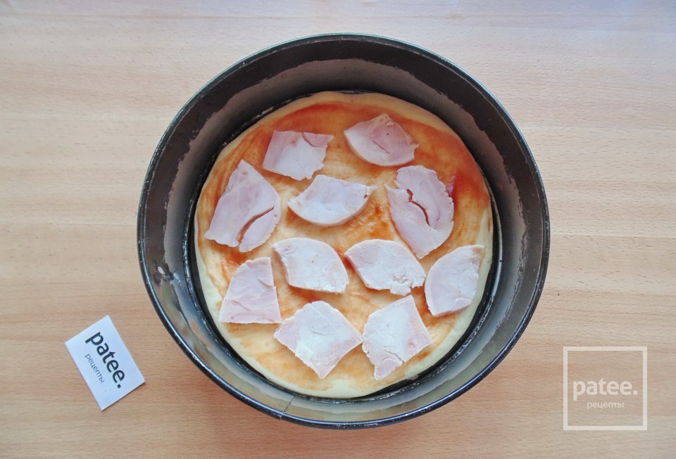 Пицца с ветчиной и двумя видами сыра - Шаг 3