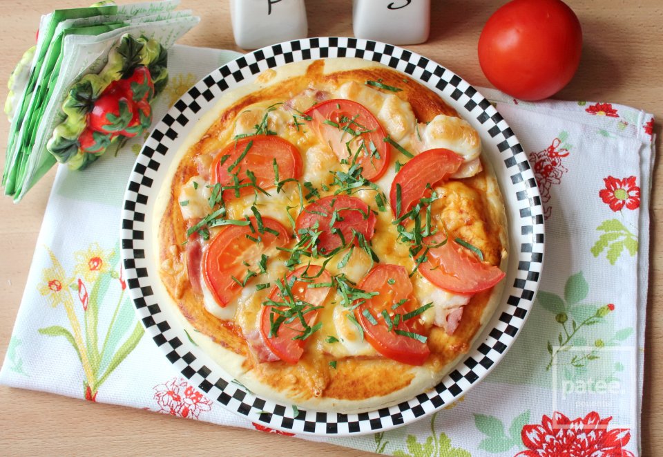 Пицца с ветчиной и двумя видами сыра - Шаг 10