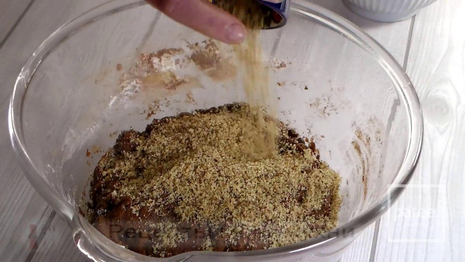 Шоколадное печенье с орехами к чаю за 20 минут - Шаг 5