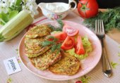Оладьи из кабачка и молодой пекинской капусты