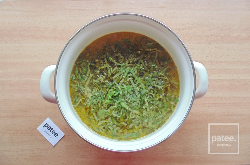 Суп из щавеля с помидором - Шаг 7