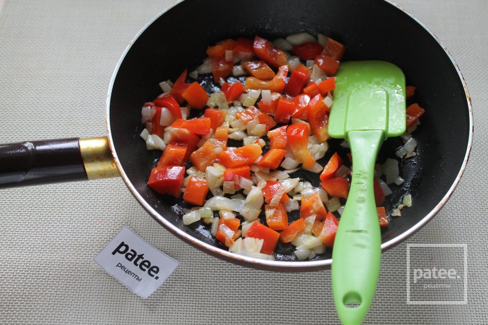 Омлет на кефире по-турецки - Шаг 11