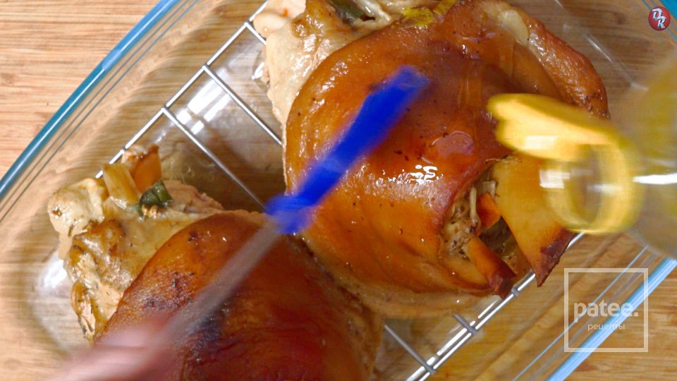 Свиная рулька по... - Шаг 6