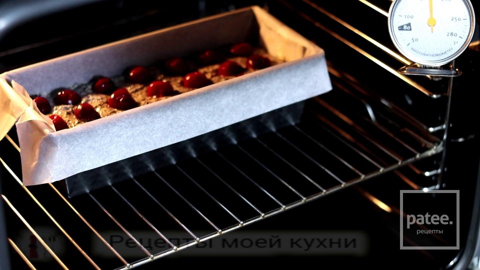 Кекс с вишней и маком - Шаг 10