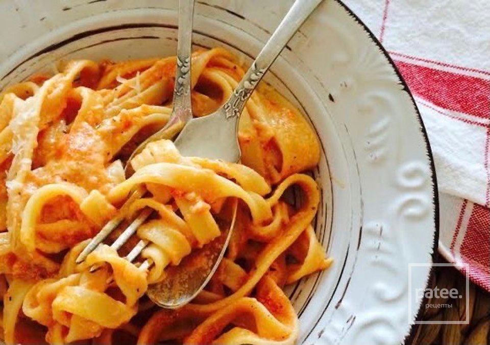 Феттучине в томатно-сливочном соусе 🍅 - Шаг 1