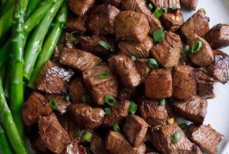 Говядина с чесноком и мёдом 🥩