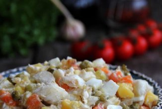 Салат из отварной трески с картошкой 🥗