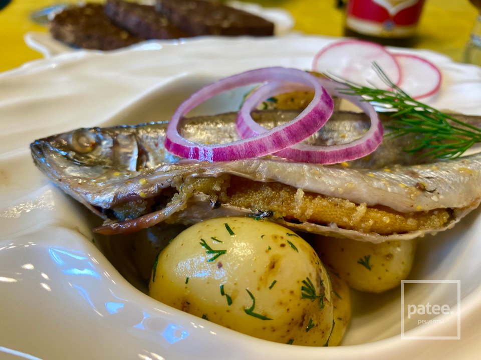 Маринованная мойва в пряностях - Шаг 13