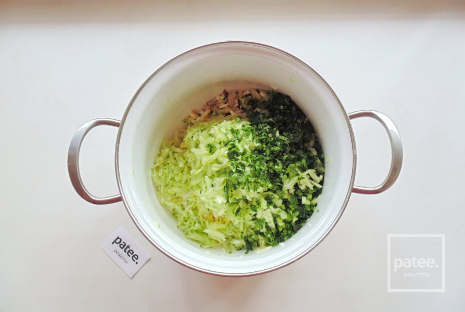 Тертая окрошка на кефире - Шаг 7