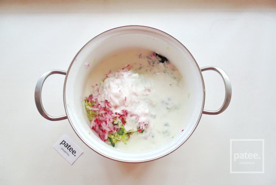 Тертая окрошка на кефире - Шаг 9