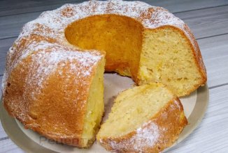 Кекс с ананасом и кокосовой стружкой