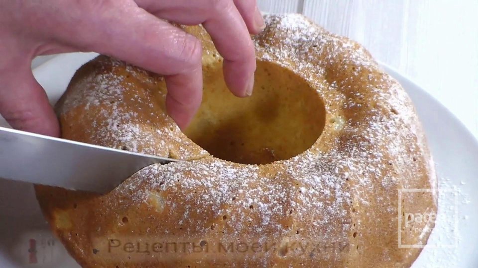 Кекс с ананасом и кокосовой стружкой - Шаг 9