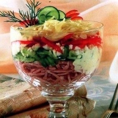 Слоеный салат-коктейль с ветчиной и болгарским перцем 🥗
