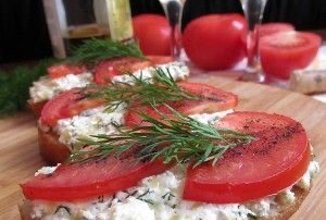 Бутерброды с творогом 🍅