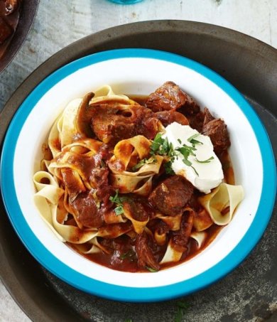 Гуляш со спагетти 🍝 - Шаг 1